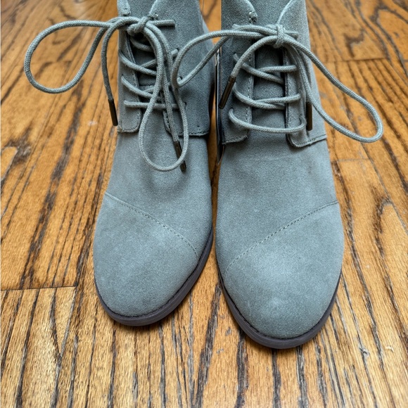 TOMS Women's Suede Lace-Up Booties - Light Green - Picture 2 of 4